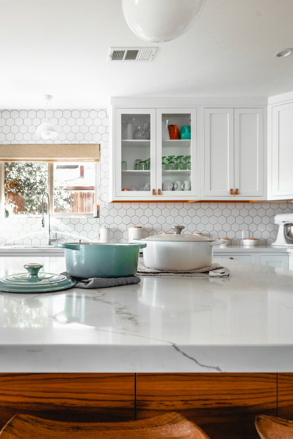 Cabinet material choices for Central Texas humidity and homes